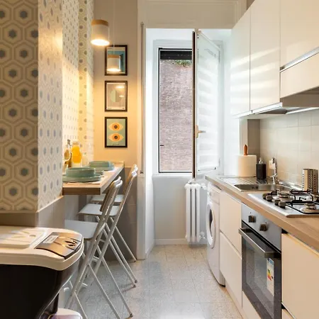 Casa San Lo' Zona San Lorenzo Termini Apartament *