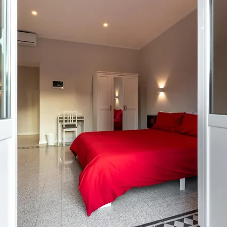 Apartament Casa San Lo' Zona San Lorenzo Termini *